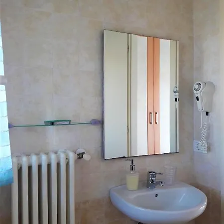 Onda Blu 2 Hotel 3*